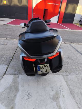 Honda Goldwing 1.8  2023 todos los extras 44000 km