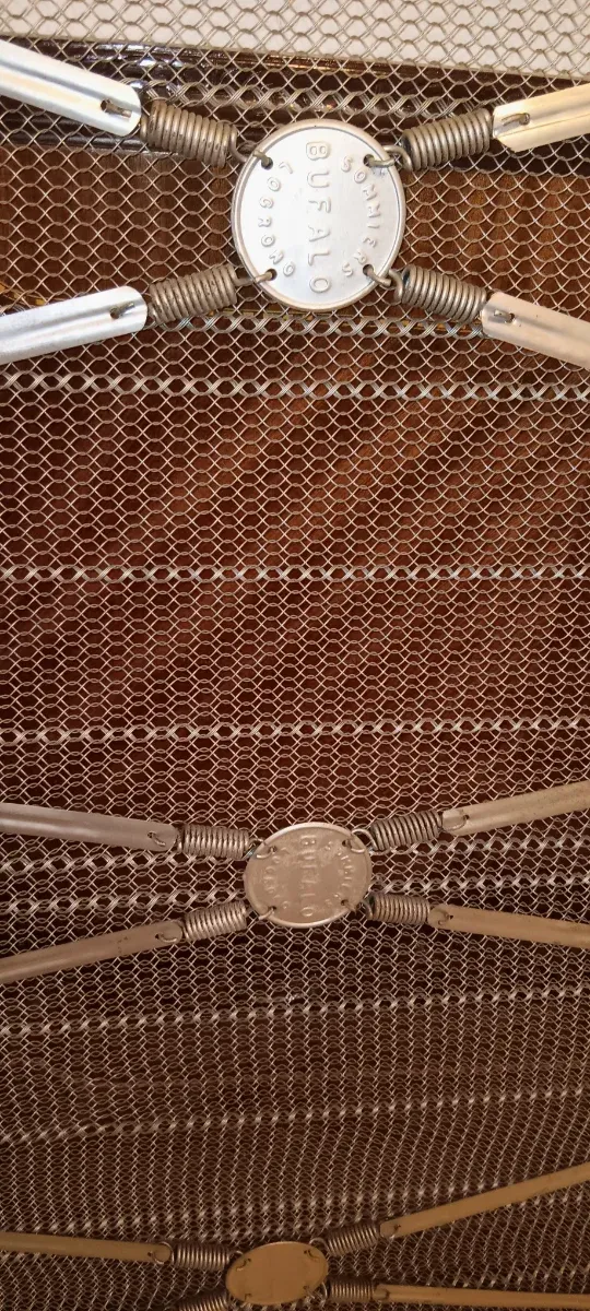 Dormitorio antiguo madera y mármol