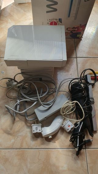 Consola Nintendo Wii Blanca + Juegos y Accesorios