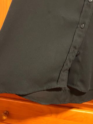 Blusa MNG Suit negra fluida talla XS