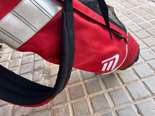 Lote Palos Golf + Bolsa Trípode + pelotas