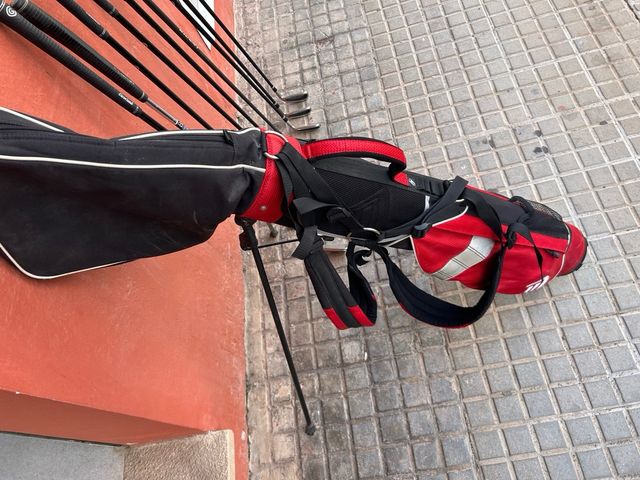 Lote Palos Golf + Bolsa Trípode + pelotas