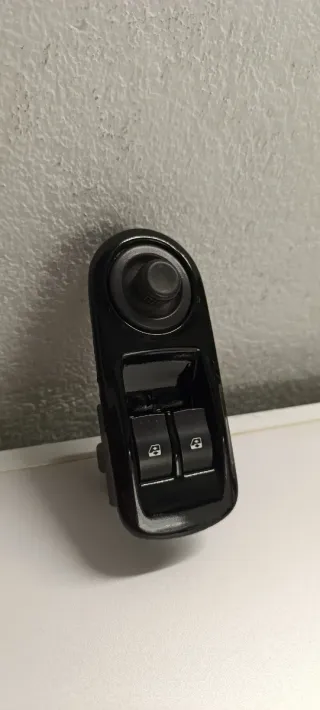 Botonera Vivaro Elevalunas y Retrovisor