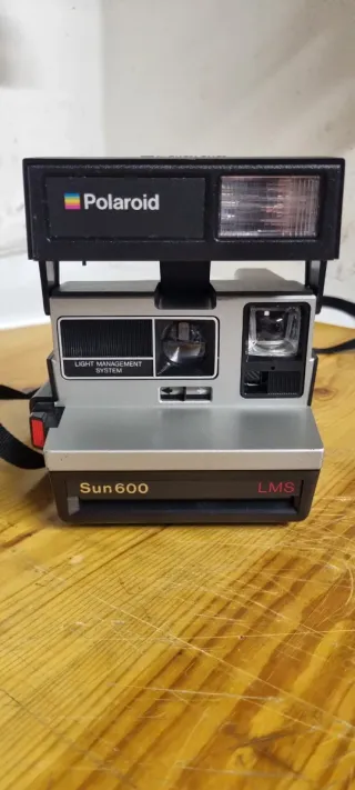 Polaroid Sun 600 LMS Macchina Fotografica