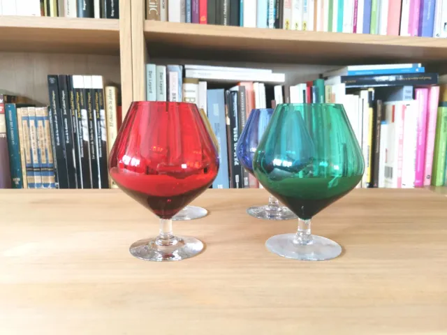 Copas de coñac de cristal de colores