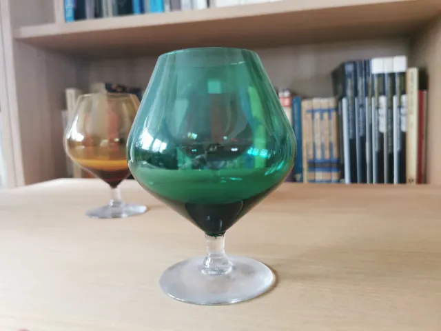 Copas de coñac de cristal de colores