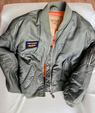 Cazadora Aviador. Marca francesa CHEVIGNON AIRS