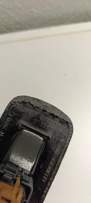 Botonera Acompañante Vivaro Trafic y Primastar