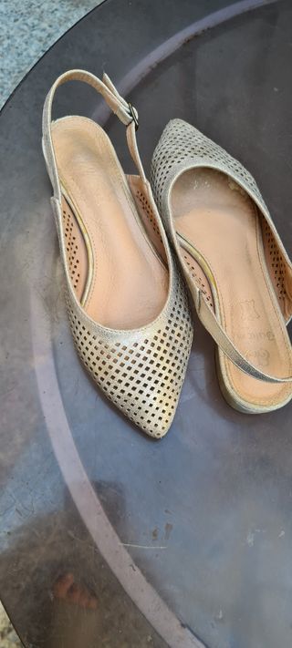 Zapatos beige-dorados mujer cómodos tacón bajo