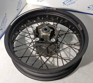 Llanta trasera Husqvarna Svartpilen 125 2024