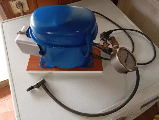 Motor Frigorífico con Manómetro y Manguera