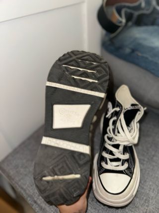 Converse plataforma negras y blancas