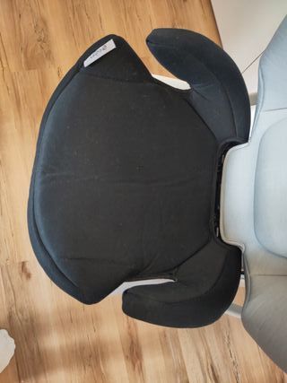 Silla coche Cybex Gold gris y negro