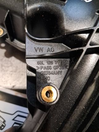 Colector Admisión Audi A4 A6 Q5 2.0 03L129711BA