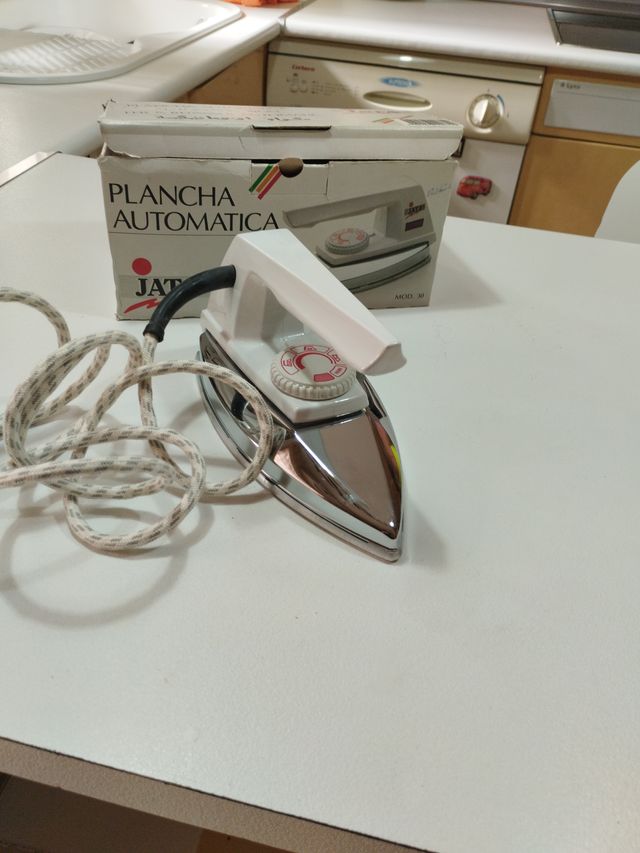 Plancha automática JATA antigua