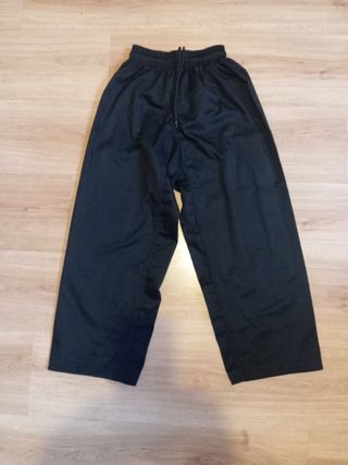 Traje Hapkido Daedo negro Niño. Talla 1; 140 cm
