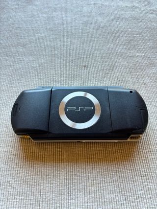 Sony PSP 3000 Negra + God of War UMD