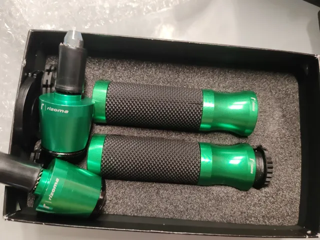 Manopole Rizoma 22mm verdi più bilancieri rizoma