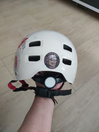 Casco Bici/Patinete Eléctrico Diseño Motero