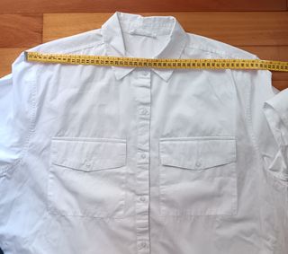 Camisa blanca de botones
