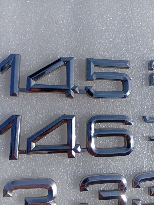 Emblemas Alfa Romeo (2/2)