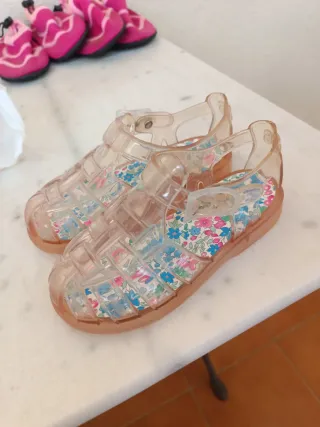 Cangrejeras infantiles T.26 hechas en España