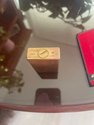 Mechero de oro Marca Dupont