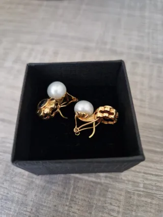 Pendientes Perla y Flor Oro