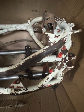 Honda CR 80 - Quadro e Suspensão 1984