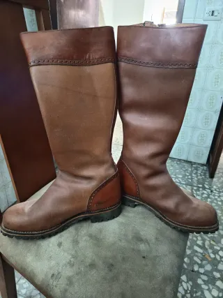Botas Camperas Marrones con Cremallera