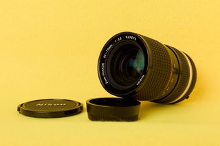 Obiettivo Nikon Nikkor 35-70mm f/3,5 AIS - Manuale