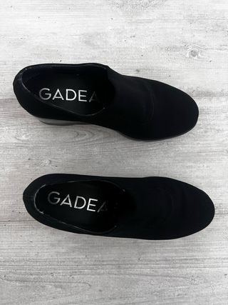Zapatos negros señora con plataforma