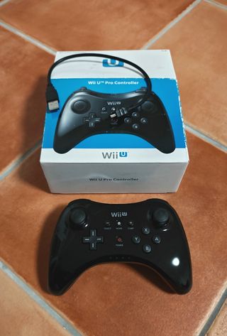 Controller Nintendo Wii U Pro nero