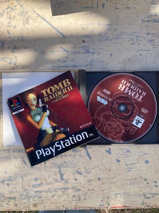PS1 Tomb Raider II PAL