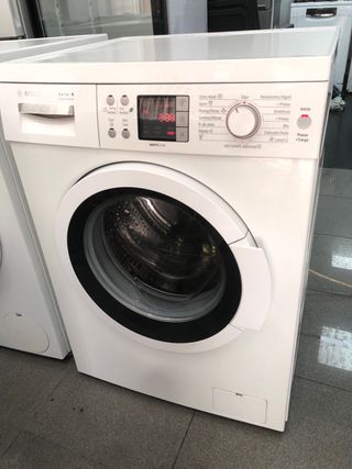 Lavadora Bosch 8 kilos semi nueva