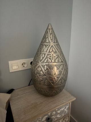 Dos Lámparas Oriental Metálica Medina para mesa