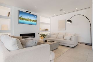 Chalet en alquiler en Los Naranjos - Las Brisas en Marbella