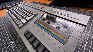 ZX Spectrum +2 gris: "BlueBerry Pie"