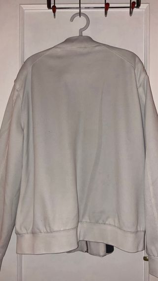 Chaqueta Zara Blanca y Gris