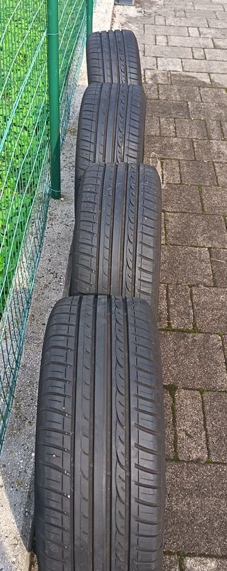 Gomme Dunlop 205/55 R15 88V