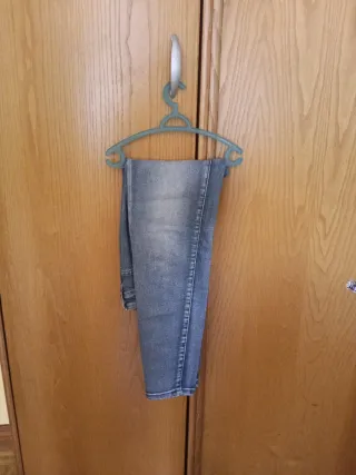 Pantalón vaquero azul
