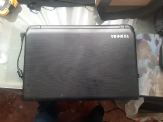 Portátil Toshiba Satellite C50-B-139 Negro