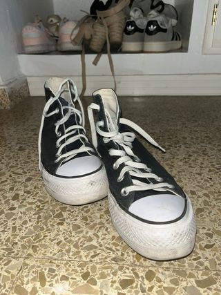 Converse Negras Plataforma