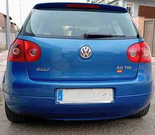 Volkswagen Golf 2.0 TDI 140