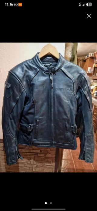 Chaqueta y pantalón de cuero Raiders
