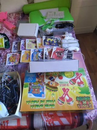 Lote Nintendo Wii + Juegos y Accesorios