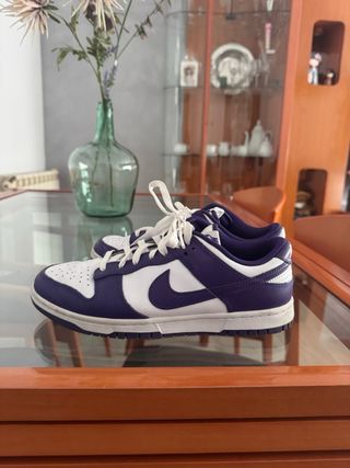 Nike Dunk Low morada y Blanca
