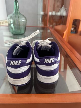 Nike Dunk Low morada y Blanca
