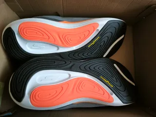 Deportivas Skechers Max Cushion Gris Naranja