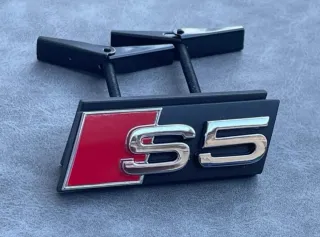 Logo Emblema Audi S5 de Parilla Calandra Rejilla 